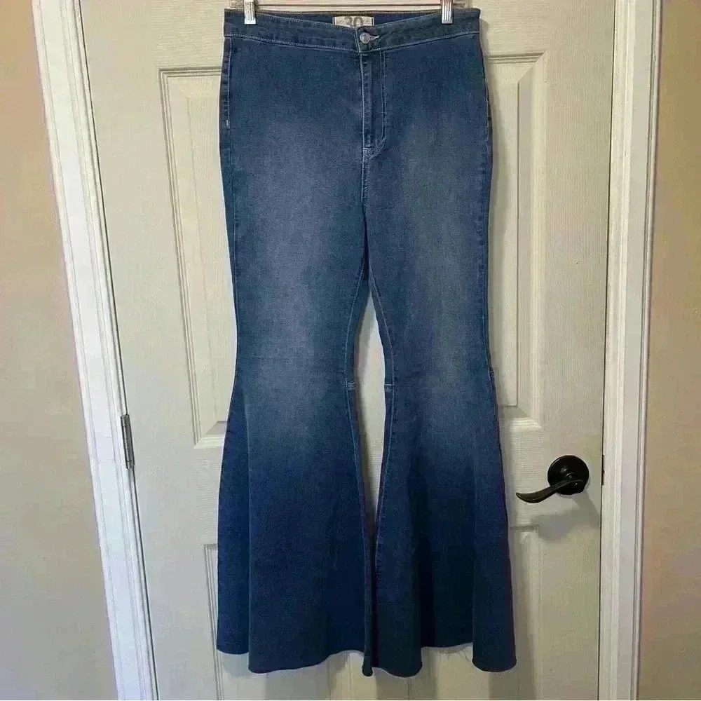 We The Free Womens Flare Boot Cut High Waist Jeans Sz 30
